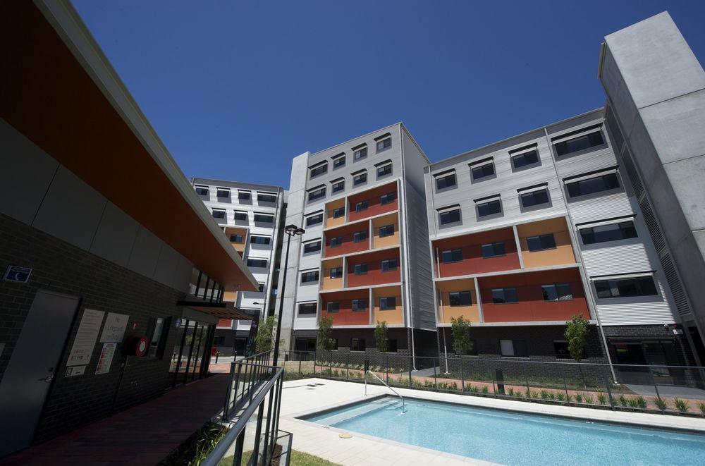 อีซียู วิลเลจ เมาท์ลอว์ลีย์ Hostel เพิร์ท ภายนอก รูปภาพ